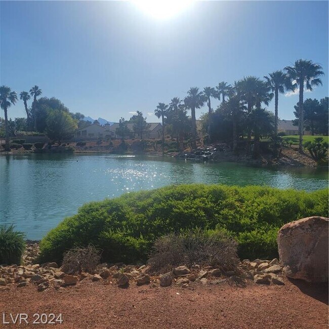 Building Photo - 5321 Tamanar Dr