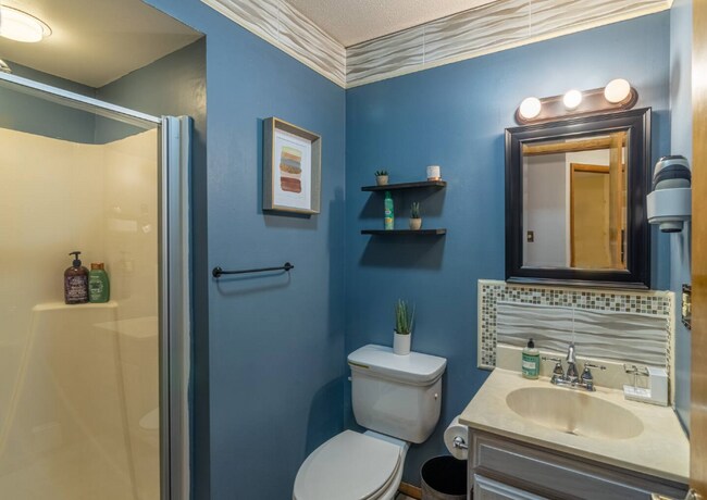 Building Photo - 322 Brentwood Dr