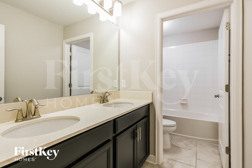 Building Photo - 3019 Ballad Rd