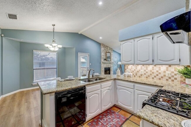 Building Photo - 13006 Moorcroft Ln