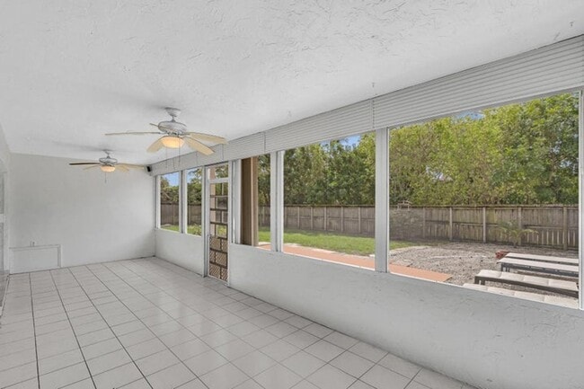 Building Photo - 6144 Royal Lytham Dr