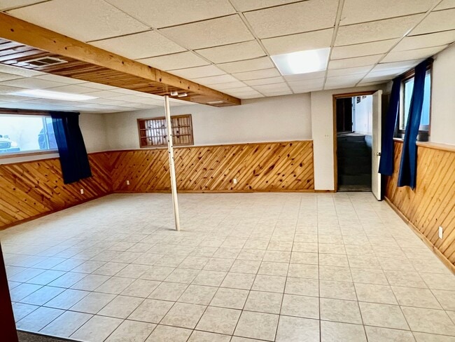 Building Photo - Single Family Home in Rib Mountain!