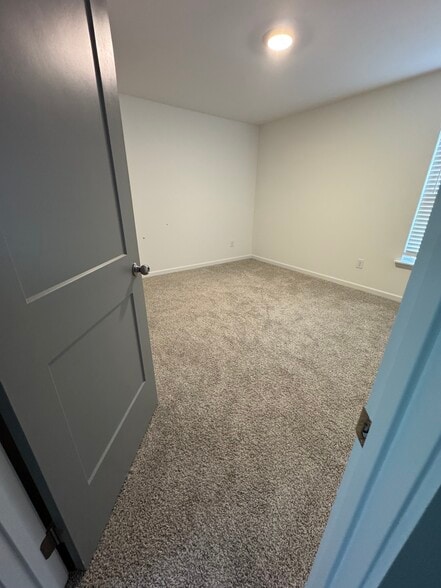 Building Photo - 3411 Adler Trl