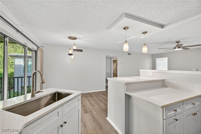 Building Photo - 7400 College Pkwy