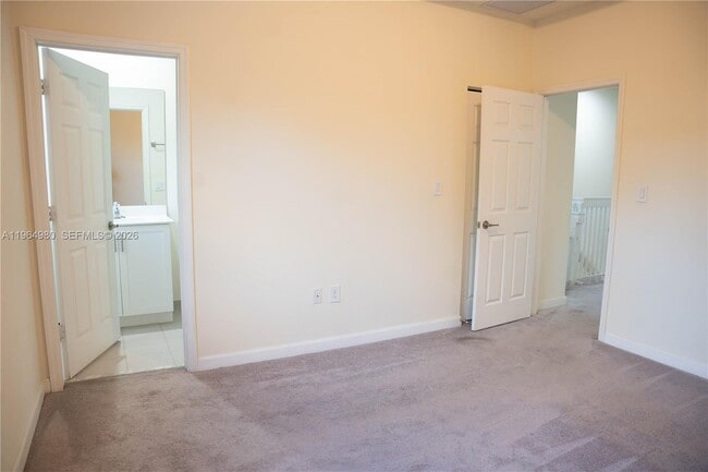 Building Photo - 11091 W 32nd Ln