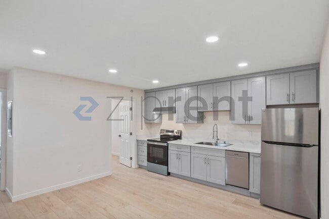 Building Photo - 2109 Arleen Way