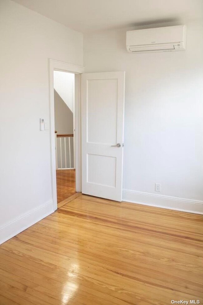 Building Photo - 61-29 Cooper Ave