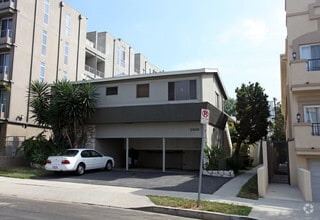 Building Photo - 1848 Purdue Ave