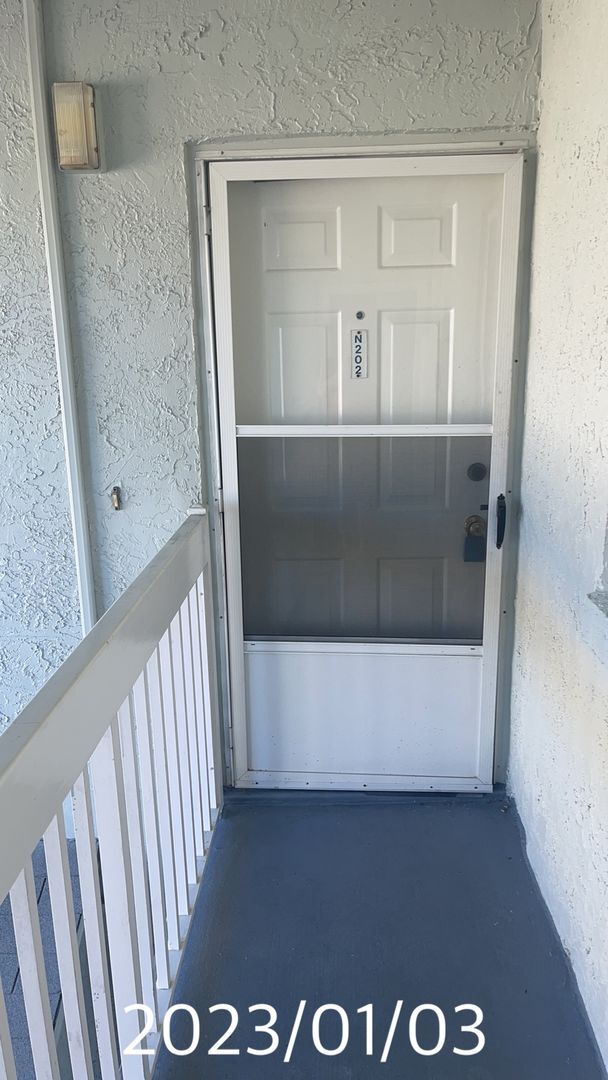 Building Photo - Seasonal unit at an affordable price.