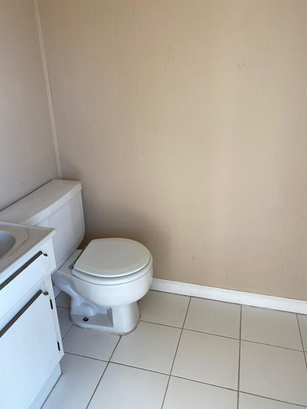 Building Photo - 4000 Gulf Terrace Dr