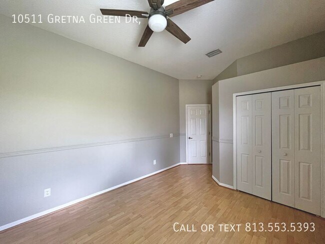Building Photo - 10511 Gretna Grn Dr