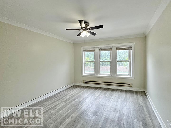 Building Photo - 4208 N Clark St