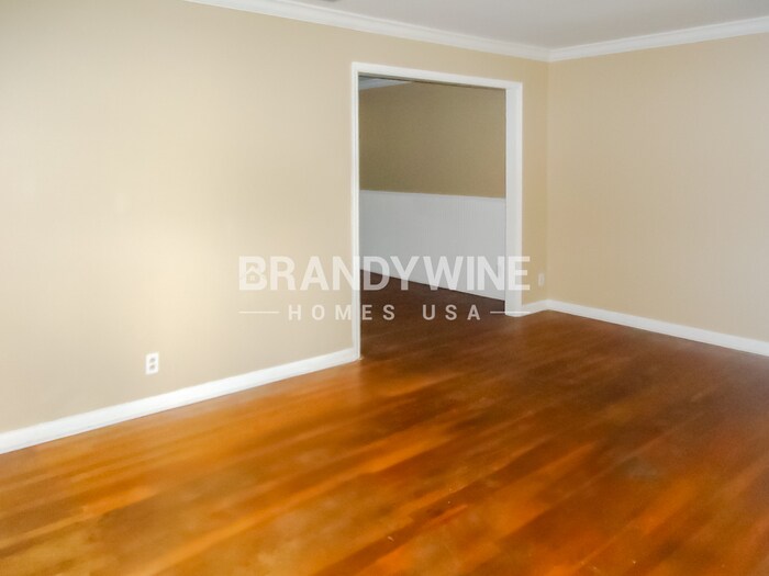 Building Photo - 3540 Cesery Blvd