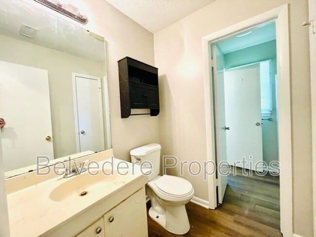 Building Photo - 4612 Cabot Dr