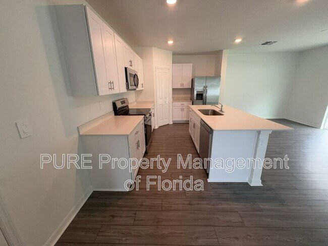 Building Photo - 1304 NW 48th Terrace