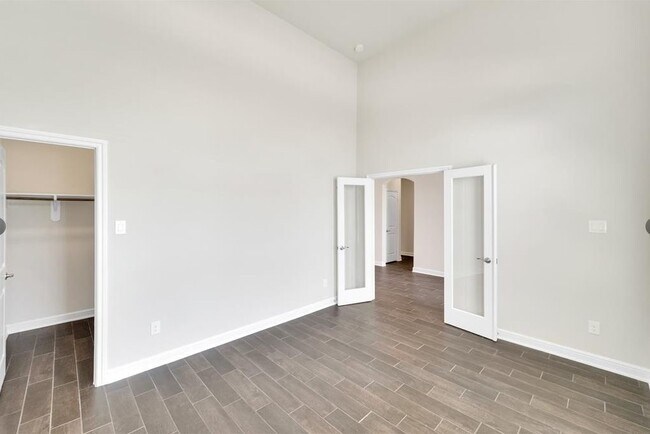 Building Photo - 18906 Whistling Oaks Dr