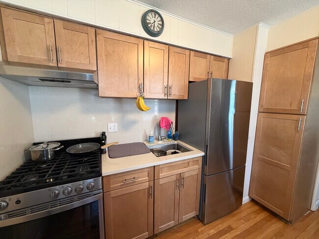 Building Photo - 124 Sutherland Rd