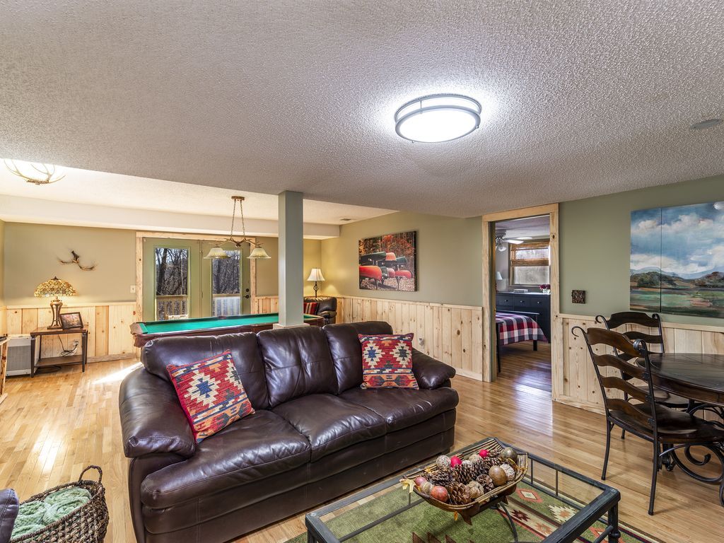 Basement Living area - 404 Owls Brow