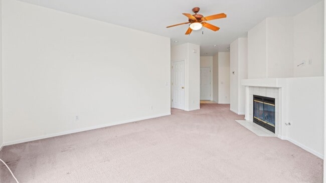 Building Photo - Charming 3-Bedroom 2bathroom in Santa Rosa!