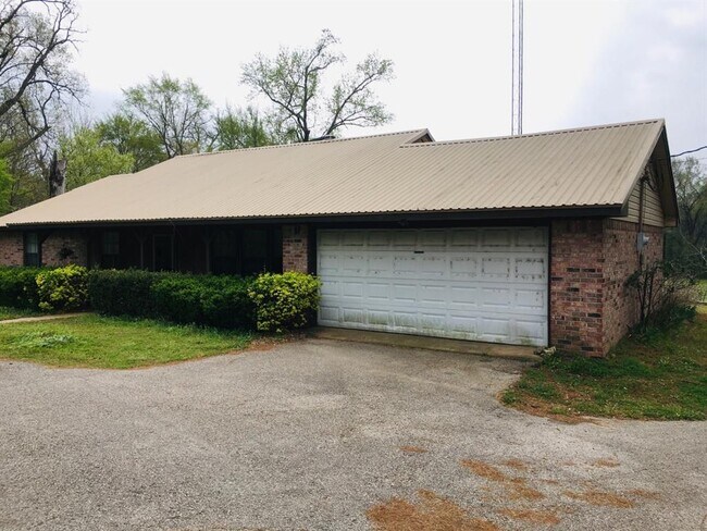 Building Photo - 3014 US-80