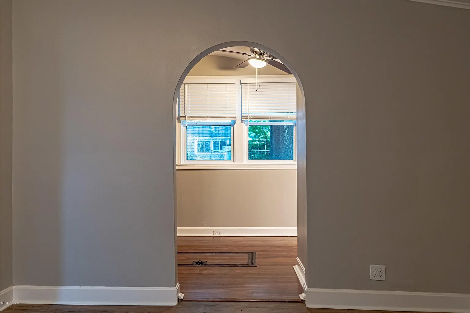 Building Photo - 1031 Dixon Ave