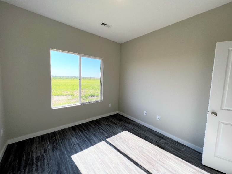 Building Photo - 13513 Haskell Ct