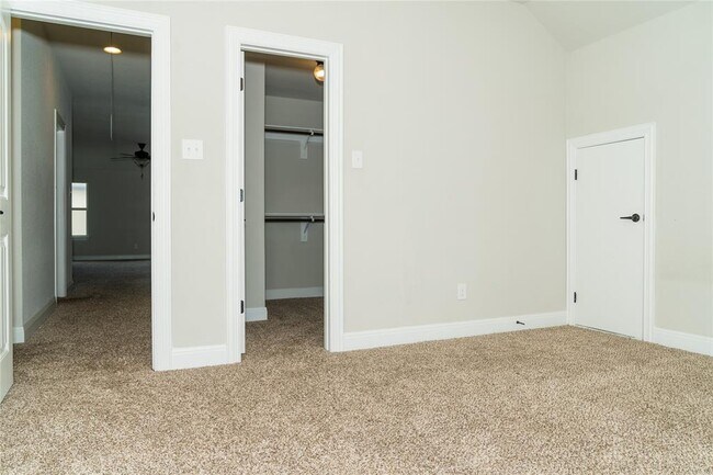 Building Photo - 3804 Tango Ct