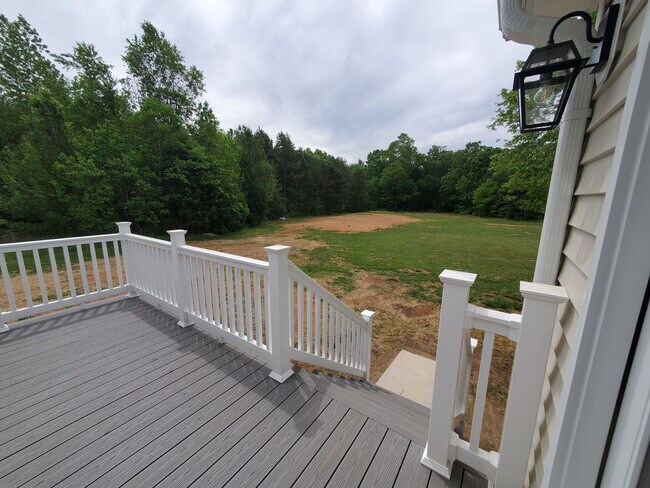 Building Photo - 235 J Brown Rd