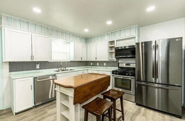 Building Photo - 3712 37th St