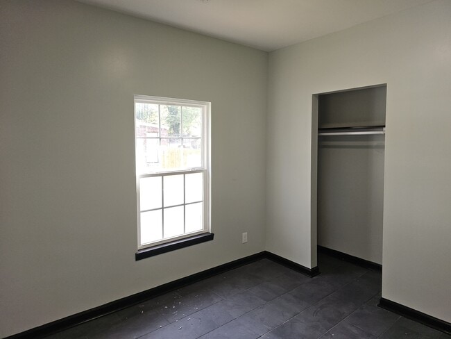 Building Photo - 771 Josephine St