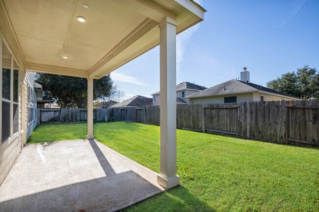 Building Photo - 8810 Rocky Knoll Ln