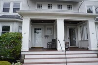 Building Photo - 42 Richardson Ave