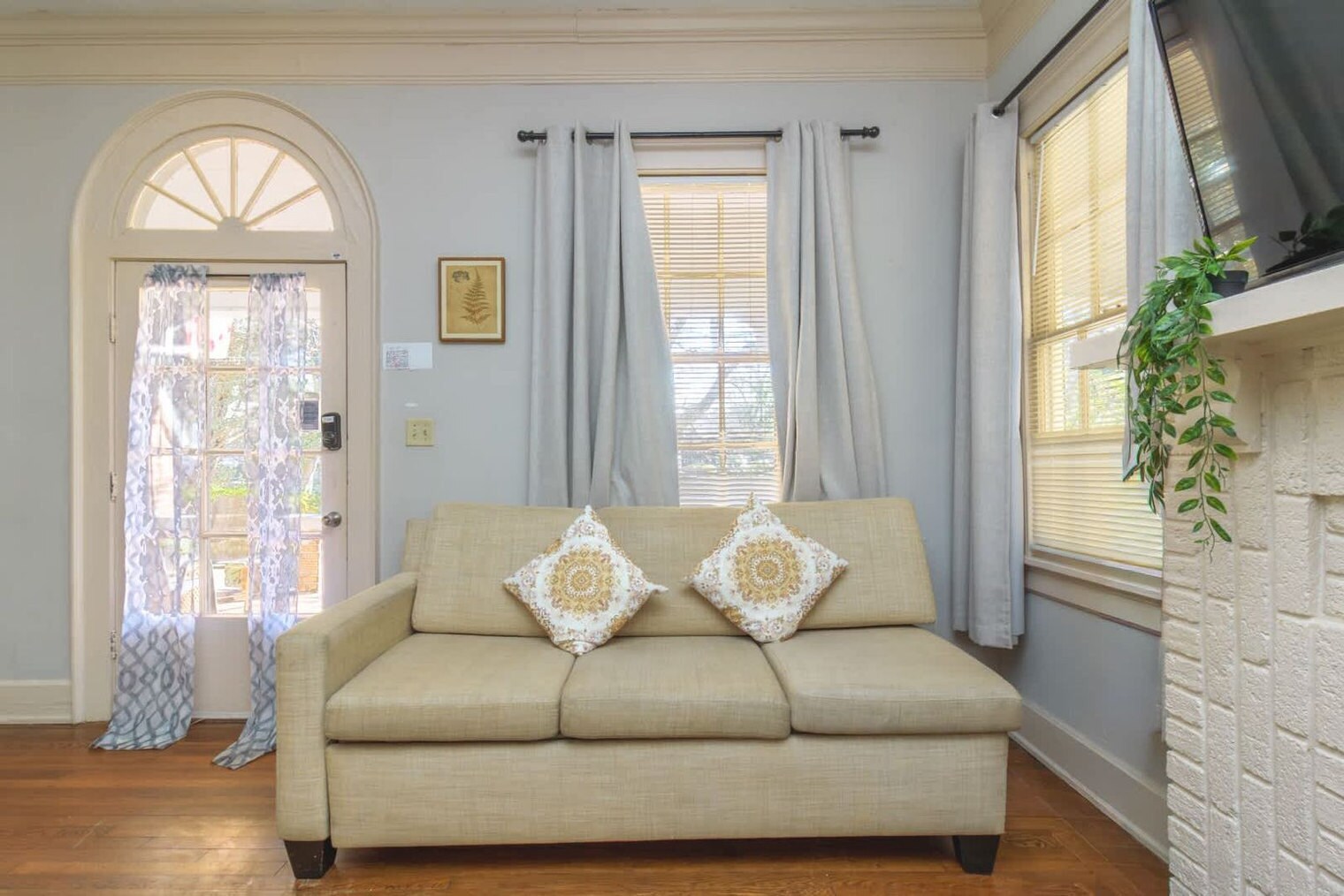 Building Photo - 2217 13th St