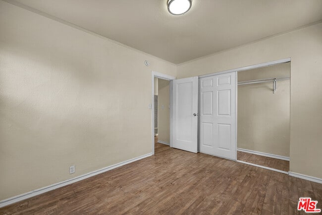 Building Photo - 3619 9th Ave