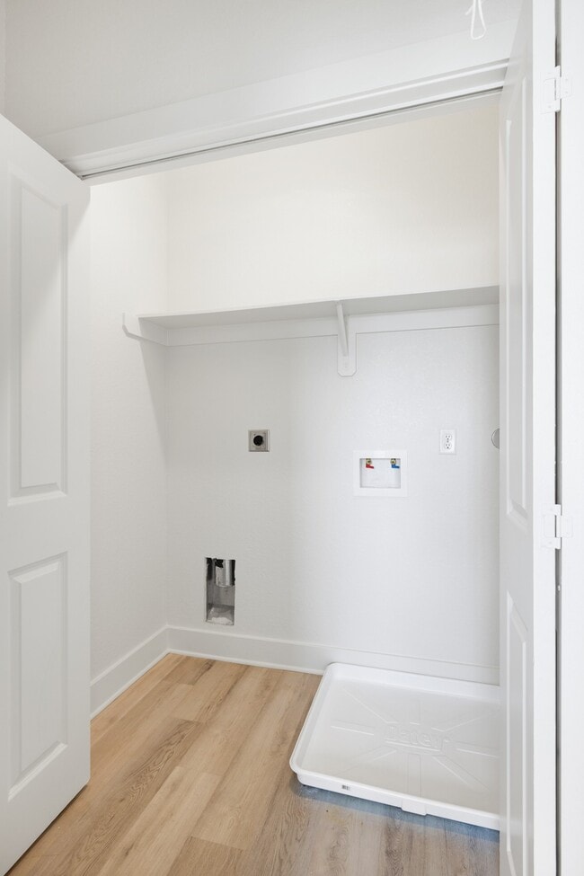 Building Photo - 4020 Avenue N 1/2 Rear