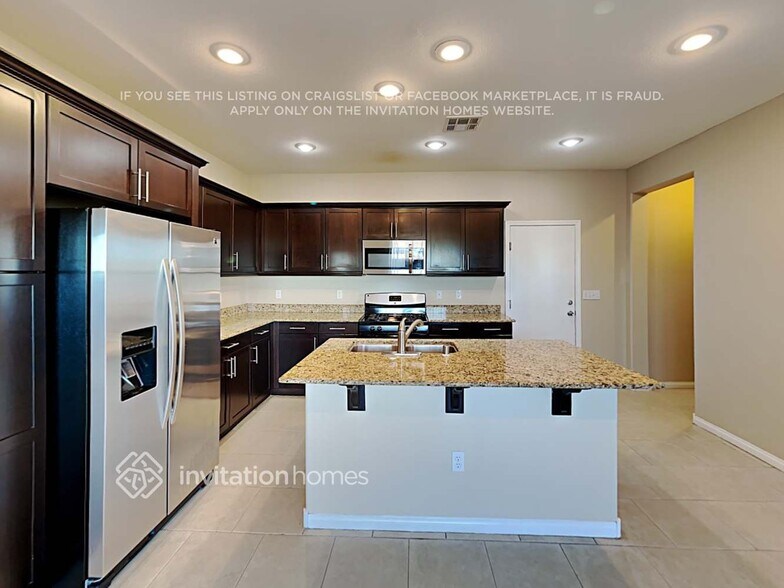 Building Photo - 9148 Domina Royal St
