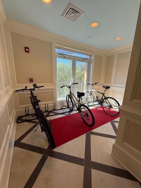 Building Photo - 6832 Main St