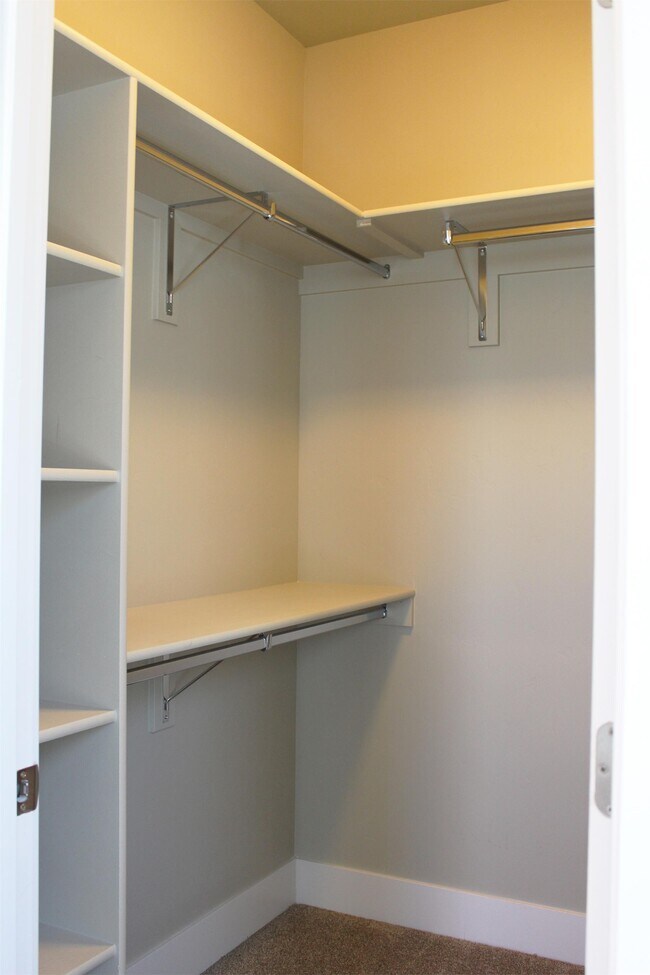 Building Photo - 3846 S Caddis Pl