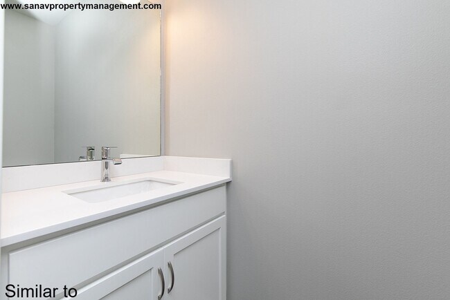 Building Photo - Experience Home Perfection in Style! Spacious 3-Bed Home Coming Up in Ankeny!