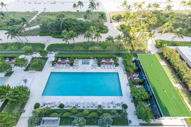 Building Photo - 10201 Collins Ave