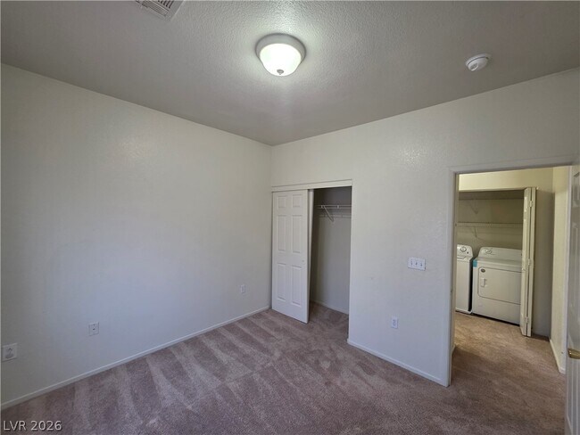 Building Photo - 6316 Beige Bluff St