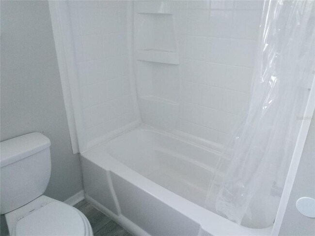 Building Photo - 6041 43rd Ave N