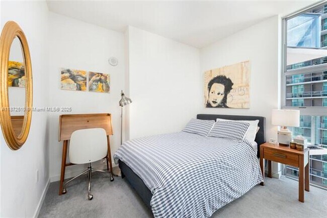 Building Photo - 1100 S Miami Ave