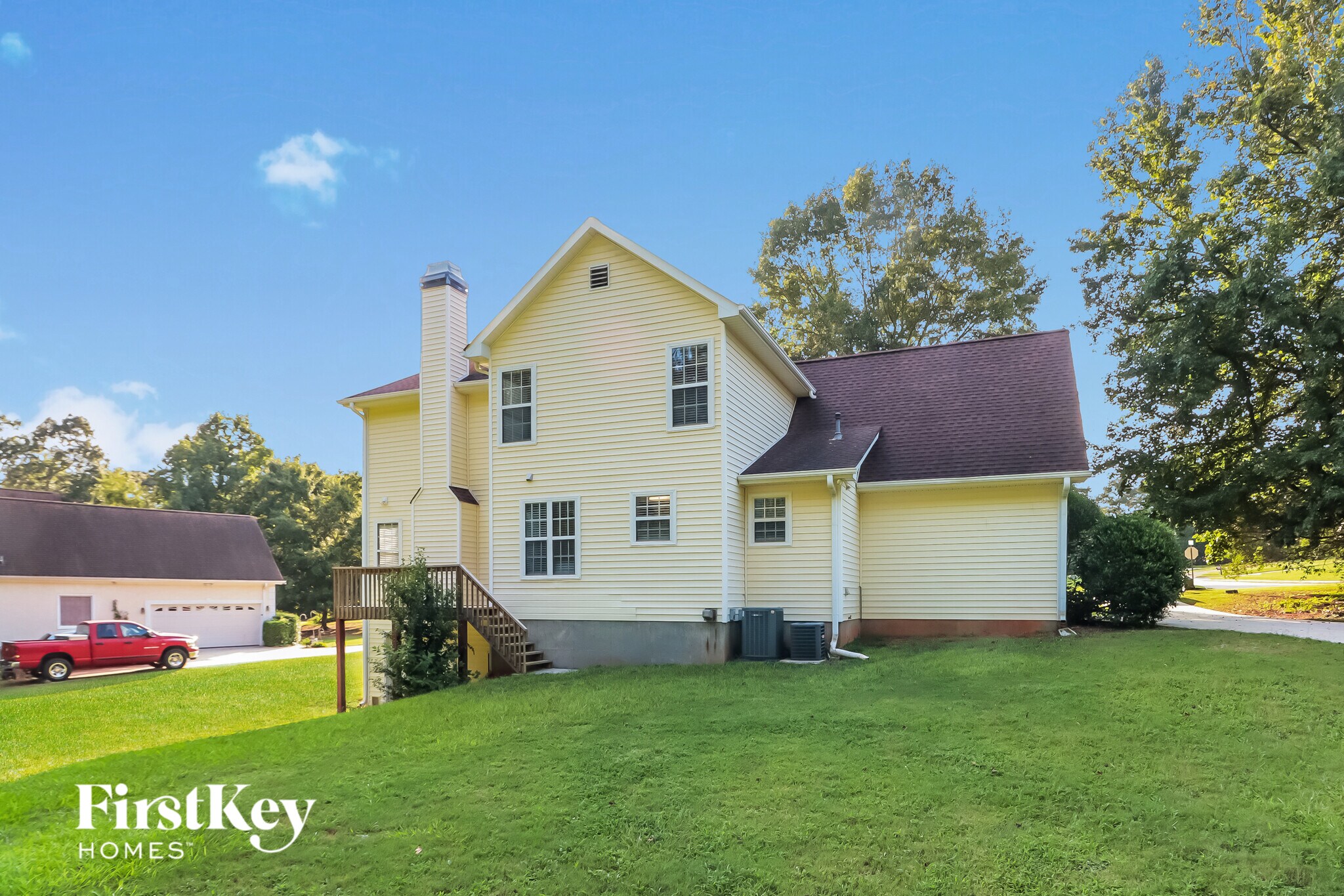 Building Photo - 168 Crossing Dr