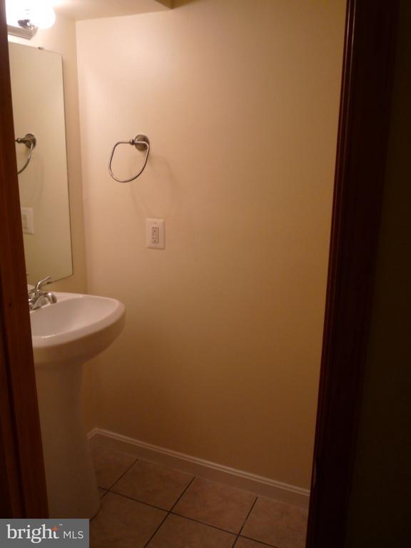 Building Photo - 552 Sparkleberry Terrace NE