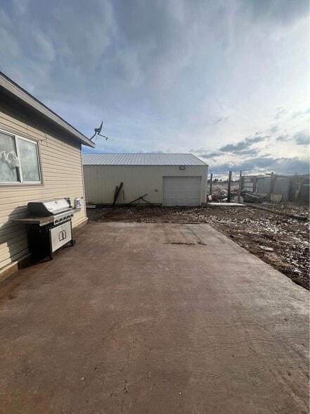 Building Photo - 643 N 2400 E