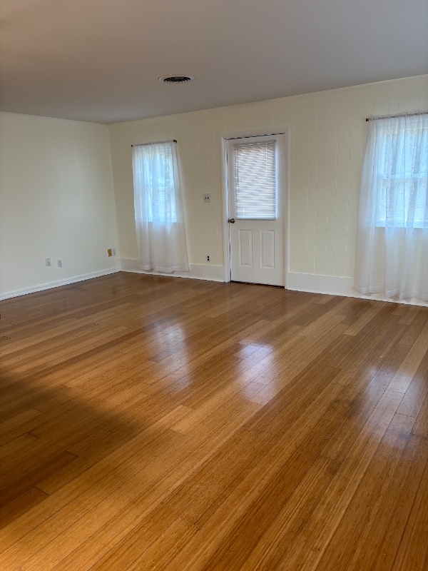 Building Photo - 43859 Bardmore Way