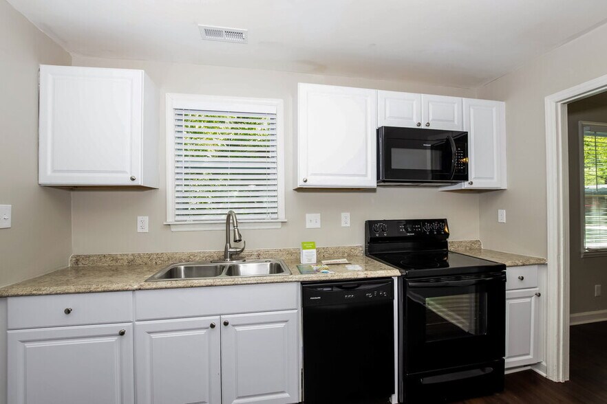 Building Photo - 1717 Purser Dr