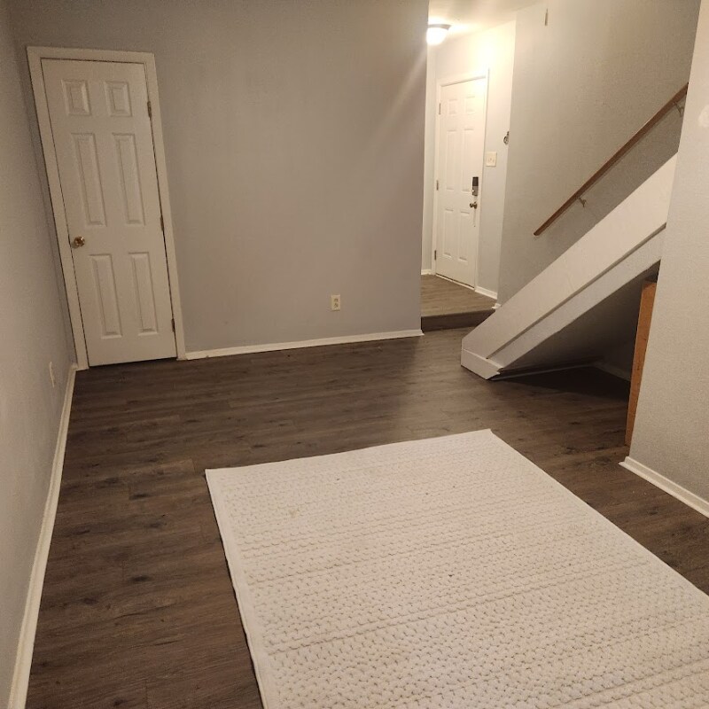 Building Photo - 21319 Park Orchard Dr