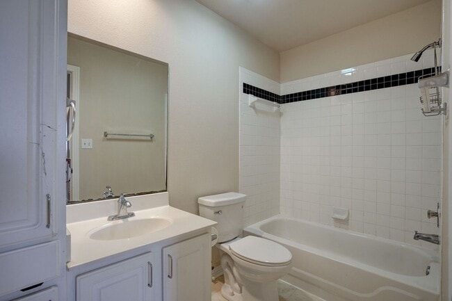 Building Photo - 4502 Avenue-B